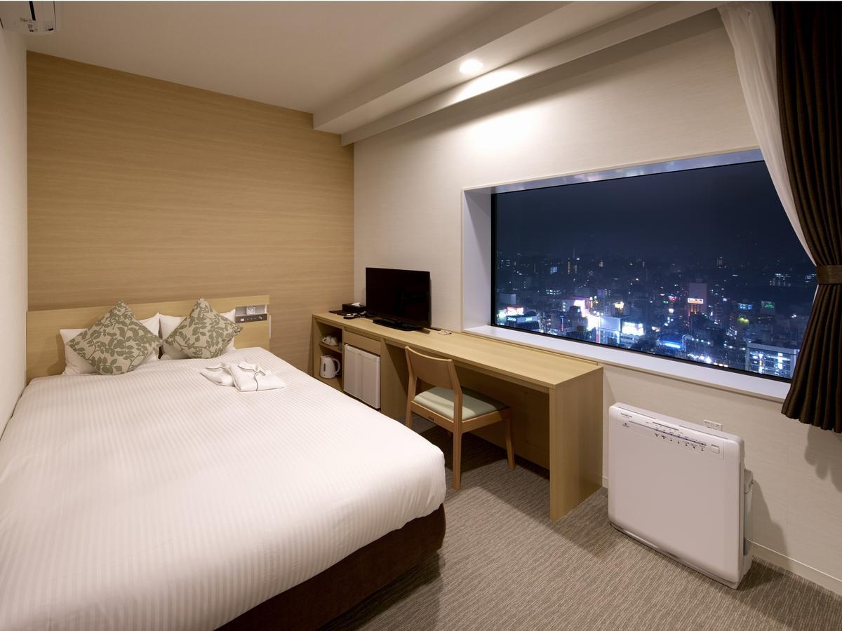 Hotel Crown Hills Ueno Premier Tokyo Exterior photo